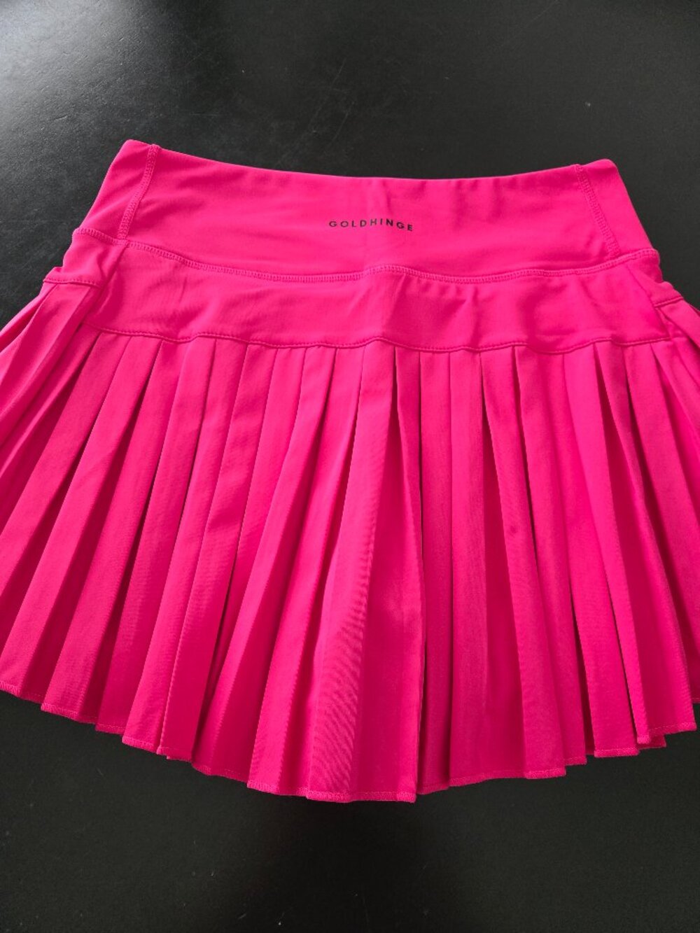 Gold Hinge tennis skirt in hot pink